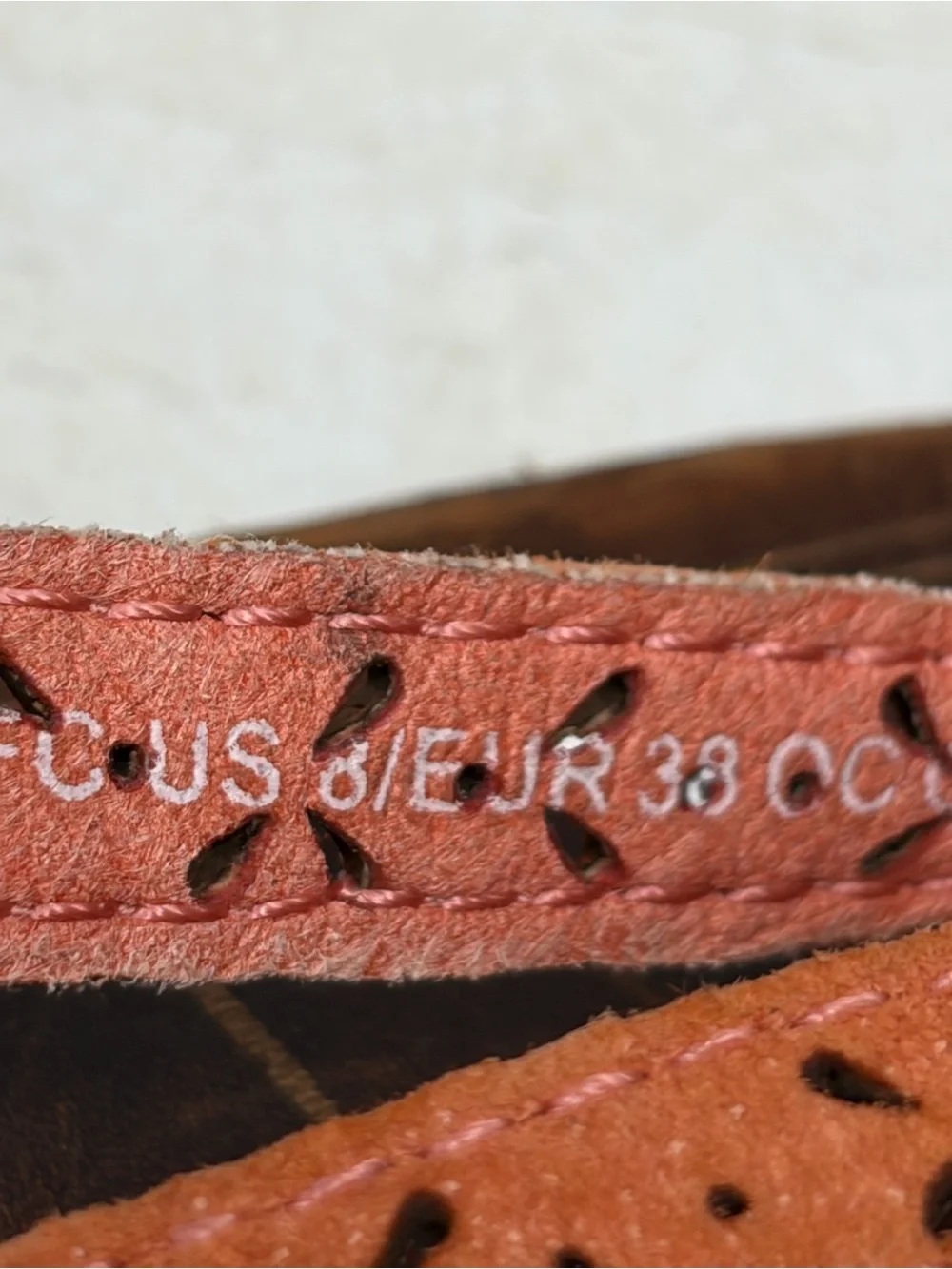 Olukai Orange Leather Puka Thong Sandals Size 8